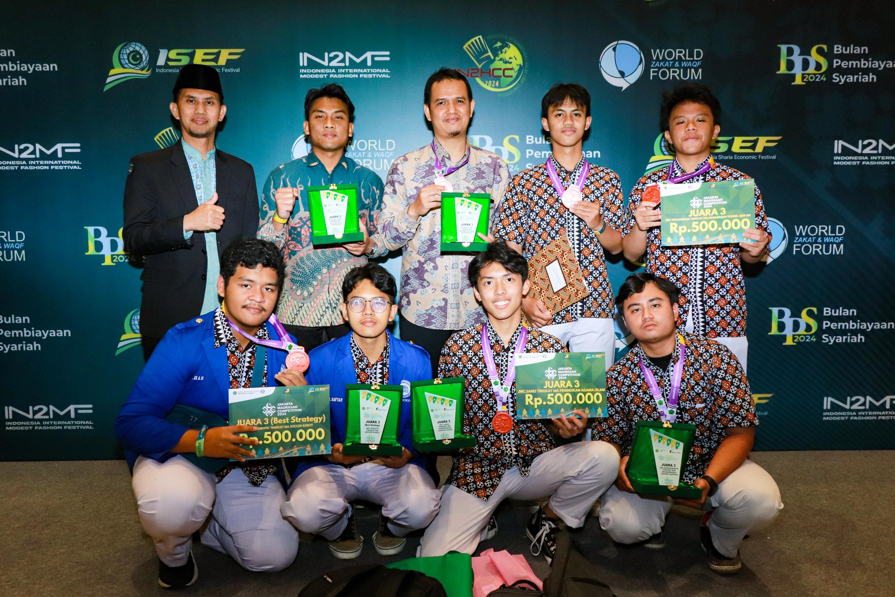 Guru dan Peserta Didik MA Raih Prestasi dalam Ajang Jakarta Madrasah Competition (JMC) 2024